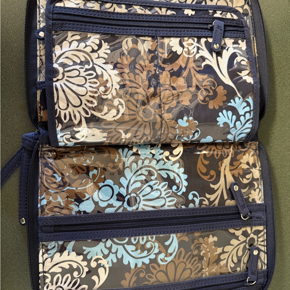Vera Bradley Quilted Navy Jewelry Case - Picture 4 of 4